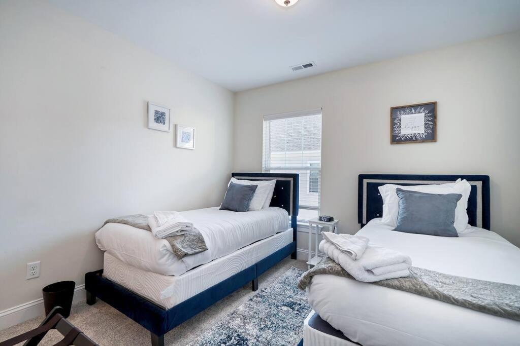 Luxurious Alberta Beach House W/ Historical Detail Hampton Bagian luar foto